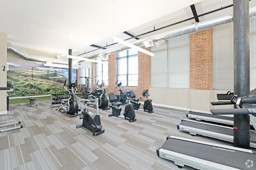 More Photos Of 99 Main St, Warren Apartments For Lease