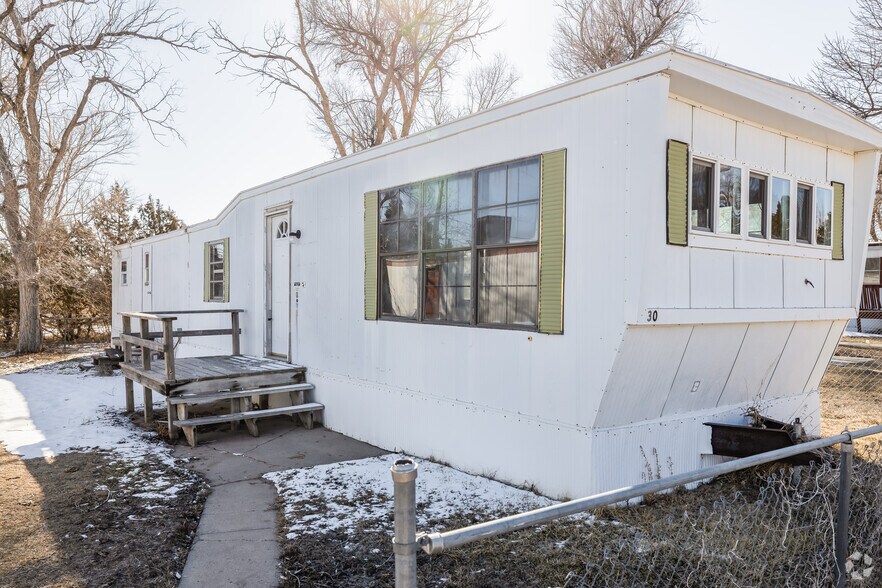 More Photos Of 1010 Maple St, Chadron Manufactured Housing Mobile Home Park For Sale