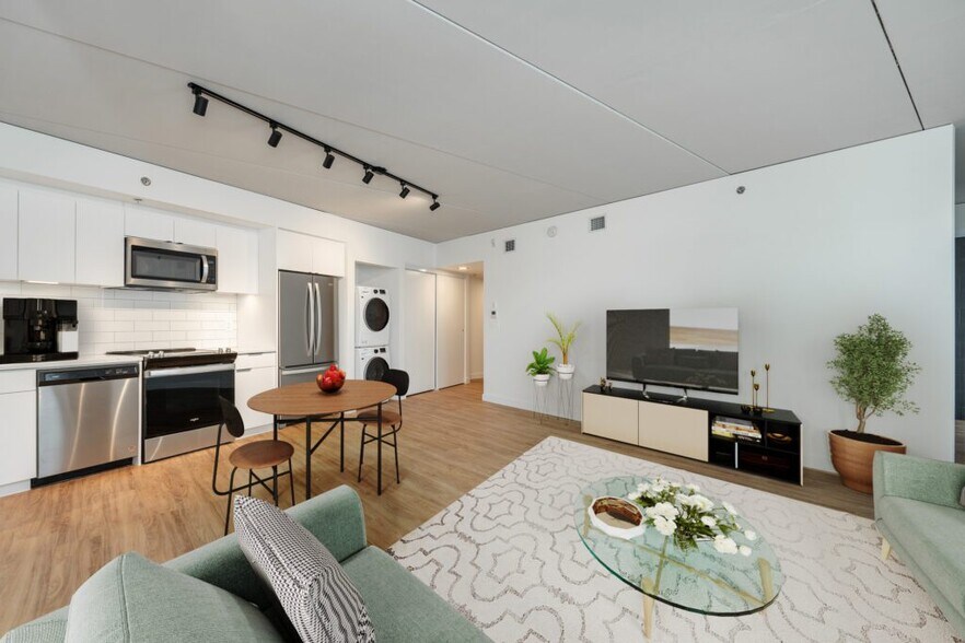 More Photos Of 90 Alexander Av, Winnipeg Apartments For Lease