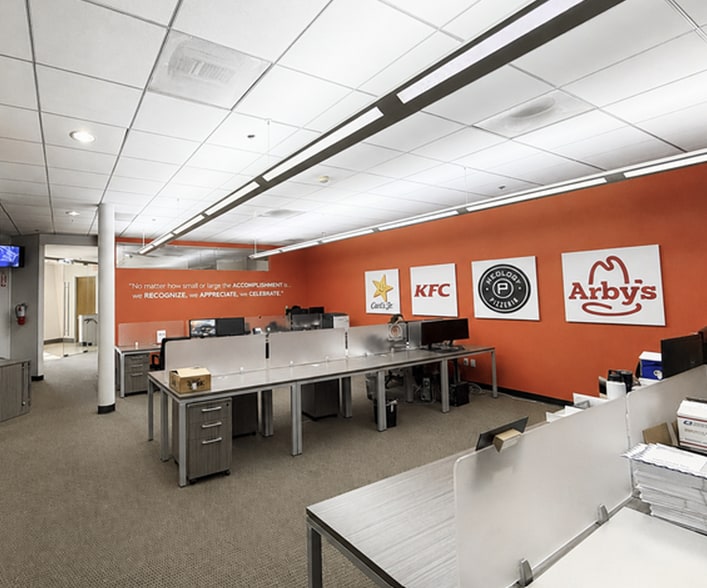 More Photos Of 716 Corporate Center Dr, Pomona Office For Lease