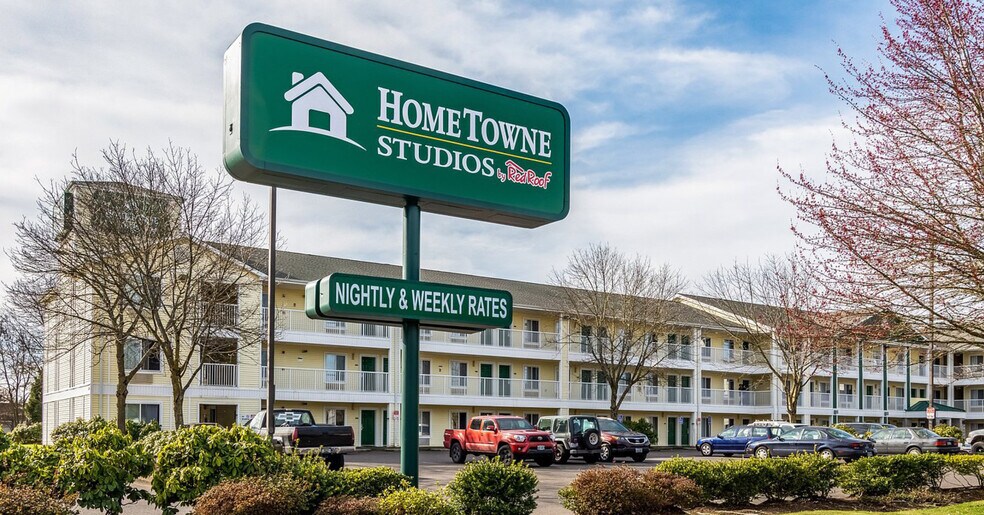 More Photos Of 520 Harlow Rd, Springfield Hotel For Sale