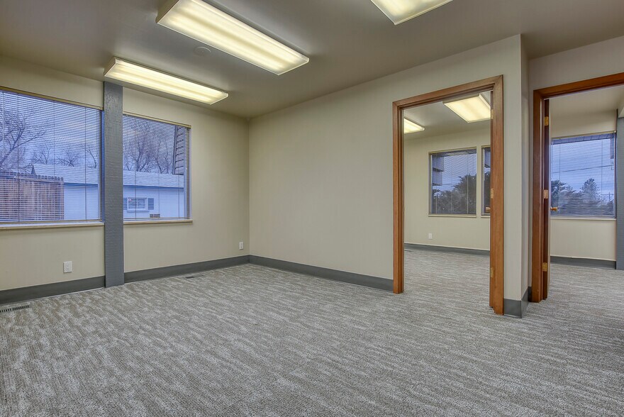More Photos Of 2720 E Yampa St, Colorado Springs Office Residential For Lease