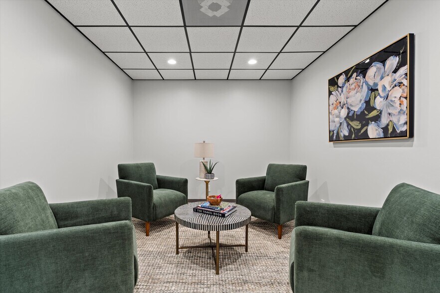 More Photos Of 502 W Markey Rd, Belton Medical For Lease