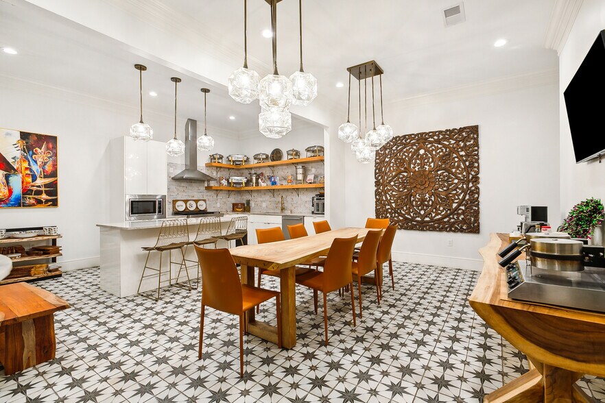 More Photos Of 1900 N Rampart St, New Orleans Hospitality For Sale