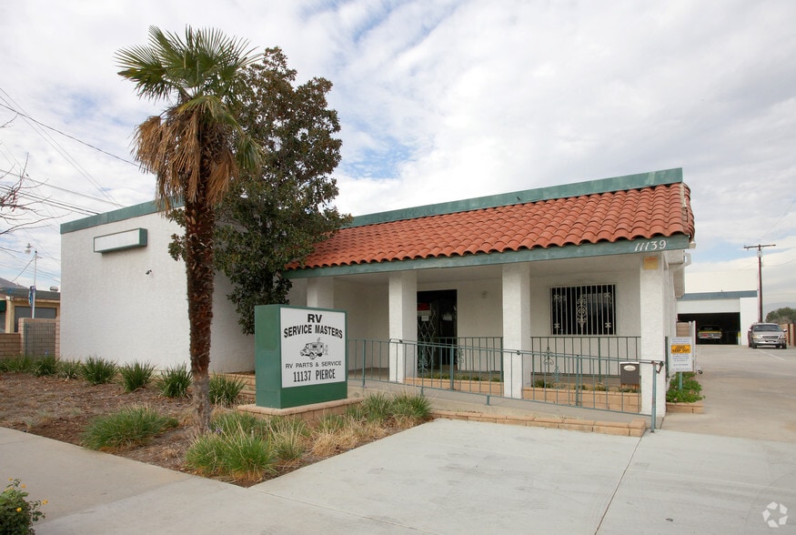 More Photos Of 11137-11139 Pierce St, Riverside Warehouse For Lease