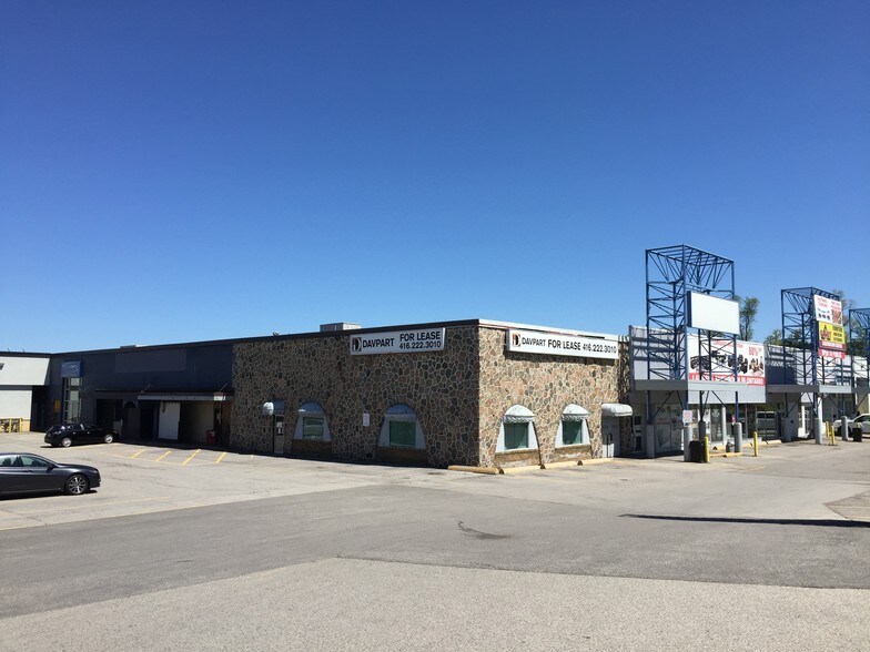 More Photos Of 1399 Kennedy Rd, Toronto Flex For Lease