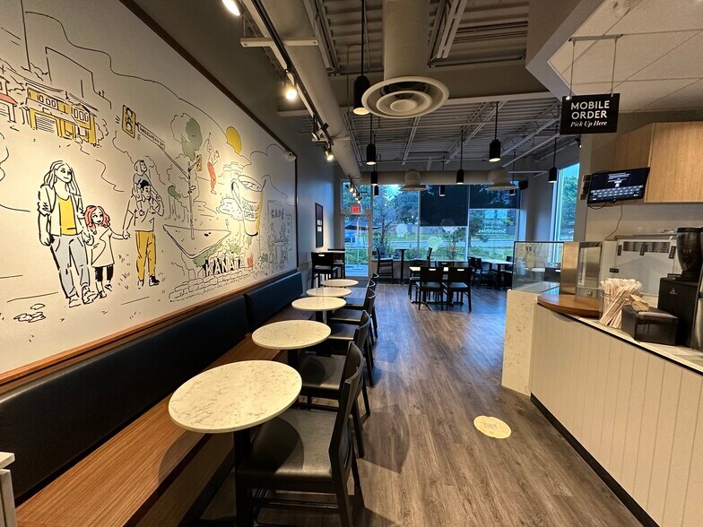 More Photos Of 486 Hazeldean Rd, Ottawa Freestanding For Sale