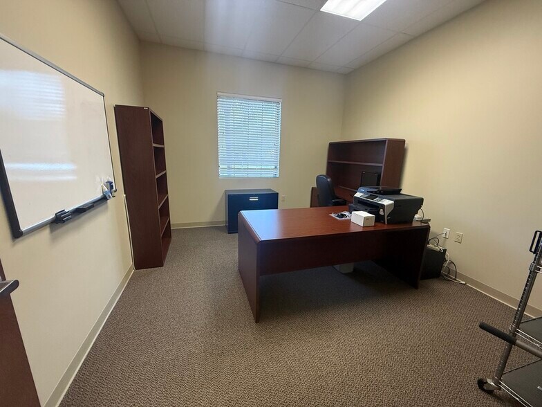 More Photos Of 8222 118th Ave, Largo Warehouse For Sale