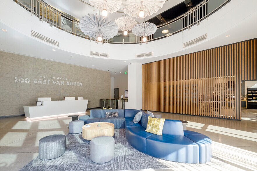 More Photos Of 200 E Van Buren St, Phoenix Office For Lease