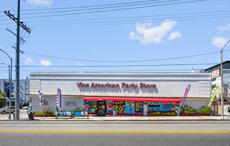 More Photos Of 5969 Melrose Ave, Los Angeles Freestanding For Sale