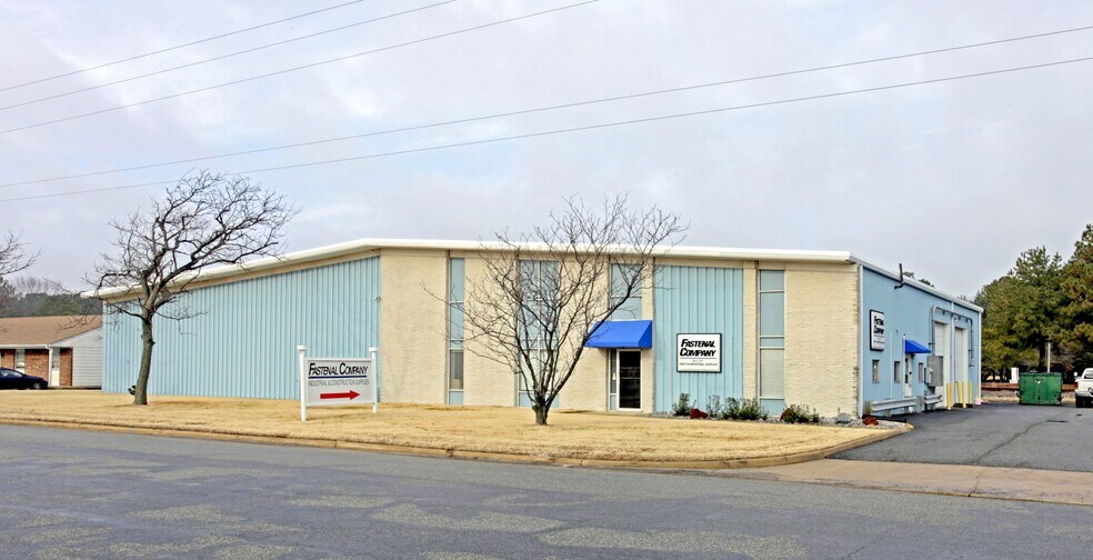 Primary Photo Of 1409 Air Rail Ave, Virginia Beach Warehouse For Lease