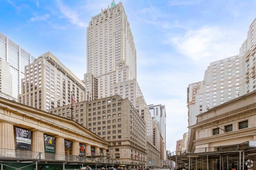 Primary Photo Of 40 Wall St, New York Office For Lease