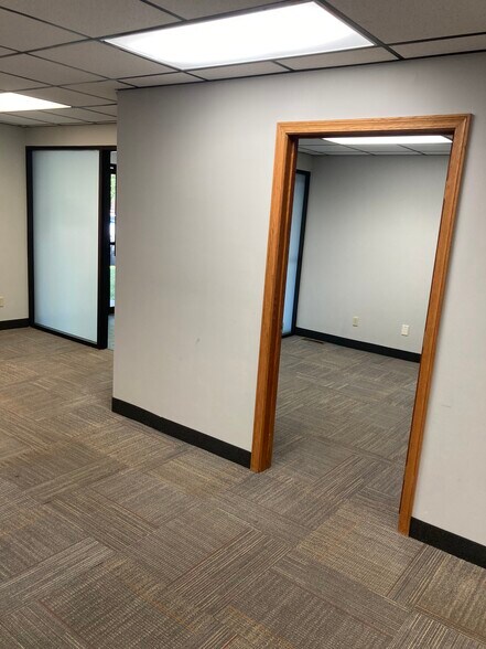 More Photos Of 20 S 32nd Ave S, Saint Cloud Office For Sale