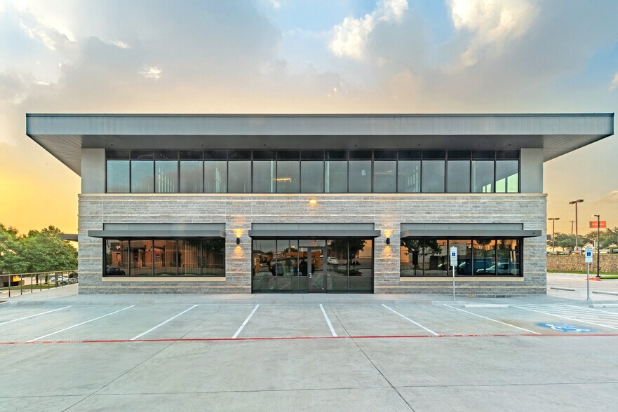 More Photos Of 550 Vigor Way, Rockwall Office For Lease