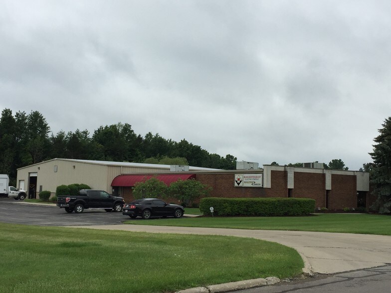 Primary Photo Of 1733 Nussbaum Pky, Mansfield Warehouse For Lease
