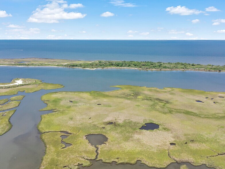 More Photos Of 2169 Hwy 87, Crystal Beach Land For Sale