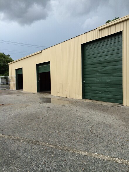 More Photos Of 3408 Avenue W NW, Winter Haven Warehouse For Lease