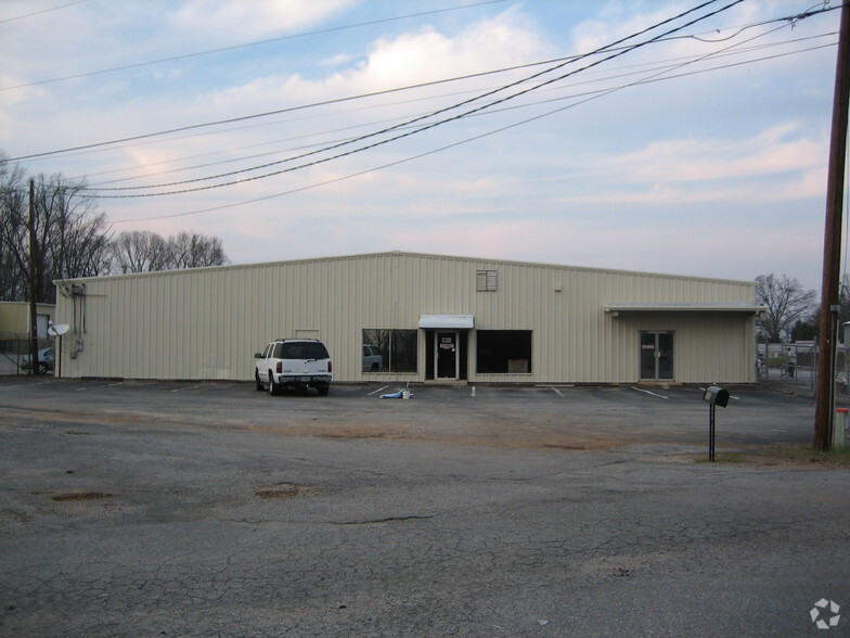 Primary Photo Of 119 Highway 183, Piedmont Service For Lease