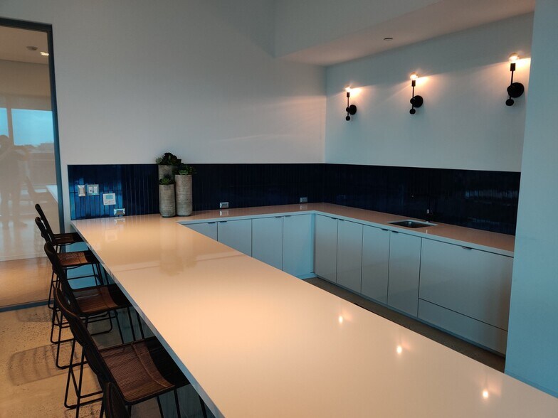 More Photos Of 1201 New York Ave NW, Washington Office For Lease