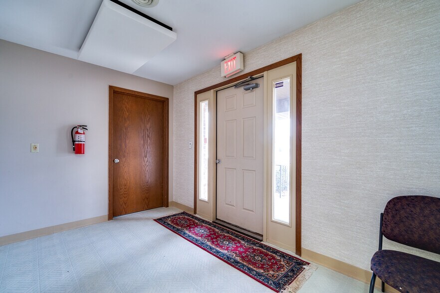 More Photos Of 7345 Far Hills Ave, Dayton Medical For Lease