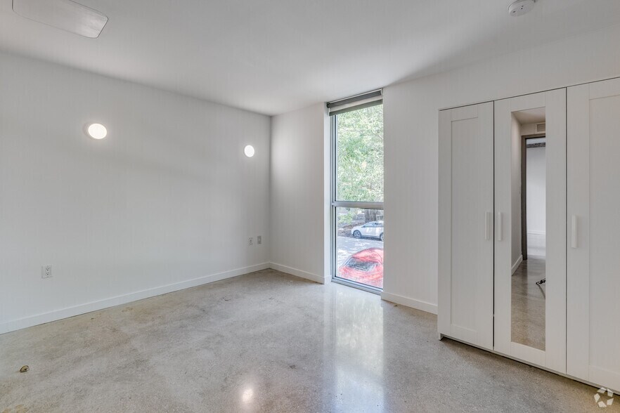 More Photos Of 5742 SW 62nd St, Coral Gables Apartments For Sale