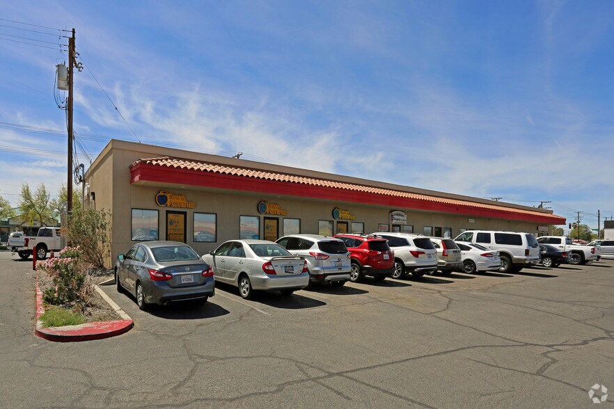 More Photos Of , El Centro General Retail For Sale