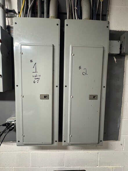 More Photos Of 503 Lake Ave, Saint James Freestanding For Sale