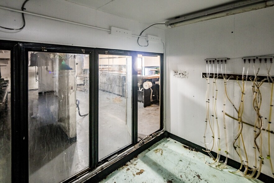 More Photos Of 790 Lake Havasu Ave N, Lake Havasu City Freestanding For Lease