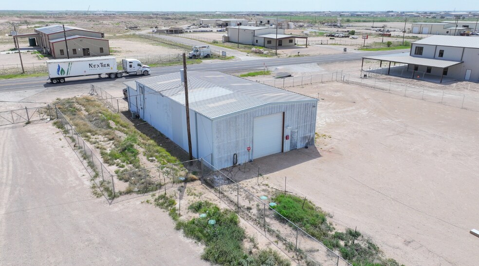 More Photos Of 5508 S FM 1788, Midland Warehouse For Lease
