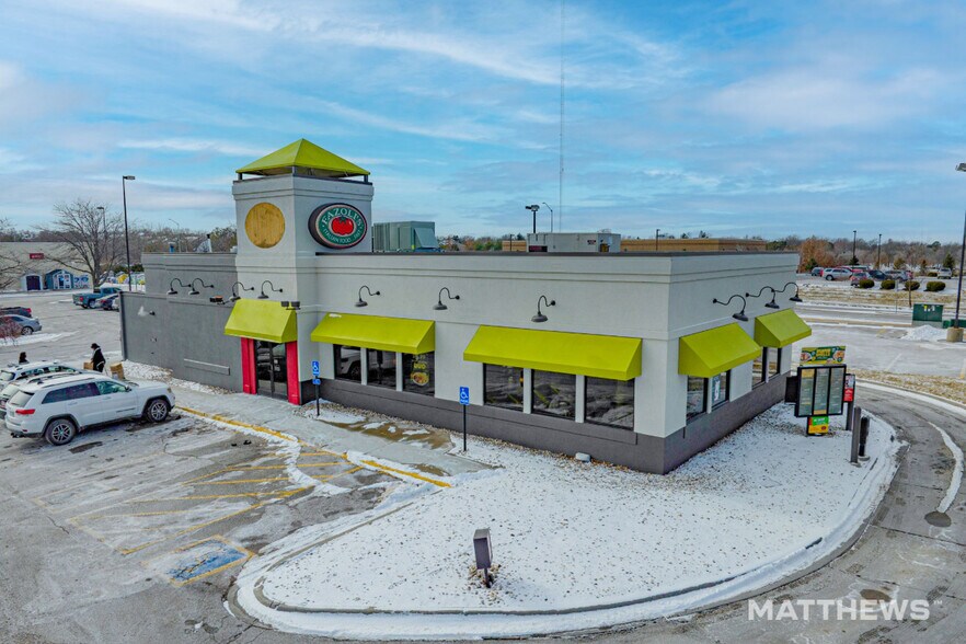 Primary Photo Of 4603 Vine St, Lincoln General Retail For Lease