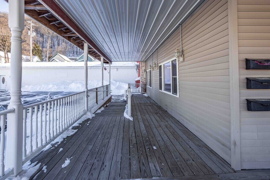 More Photos Of 75 Germania St, Galeton Restaurant For Sale