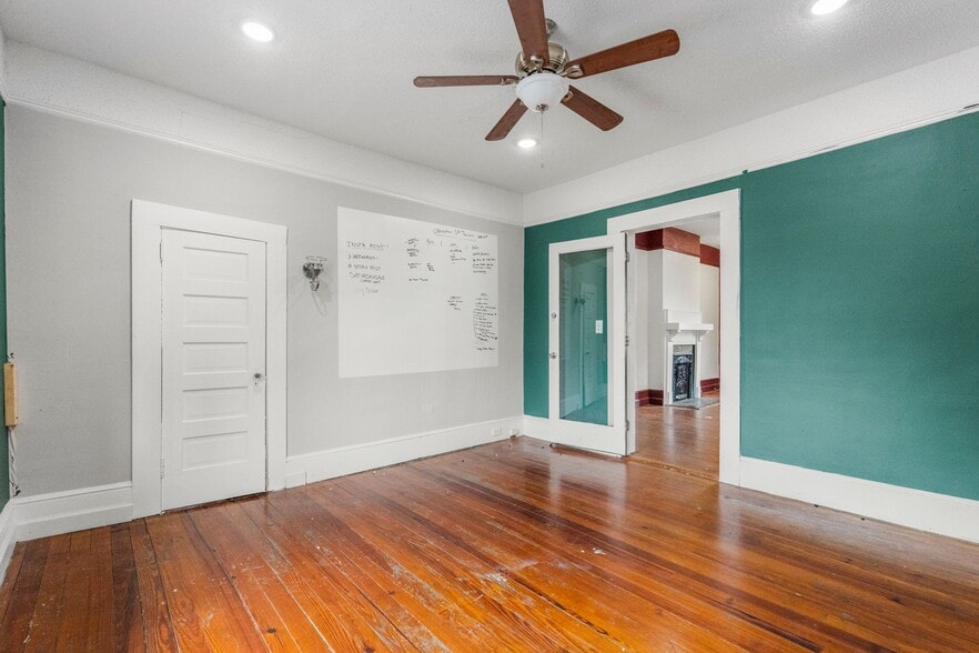 More Photos Of 906 W Poinsett St, Greer Restaurant For Sale