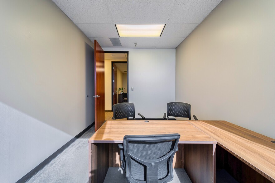 More Photos Of 1400 Preston Rd, Plano Office For Lease