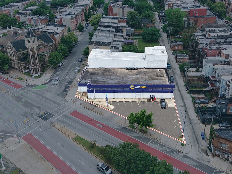 Primary Photo Of 1010 W North Ave, Baltimore Auto Repair For Sale