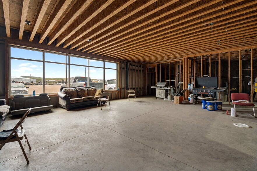 More Photos Of 2765 Fairgrounds Rd, American Falls Distribution For Sale