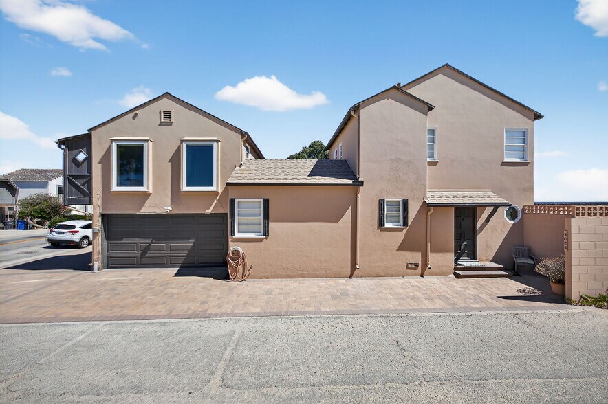 More Photos Of 3025 Ocean Dr, Oxnard Apartments For Sale