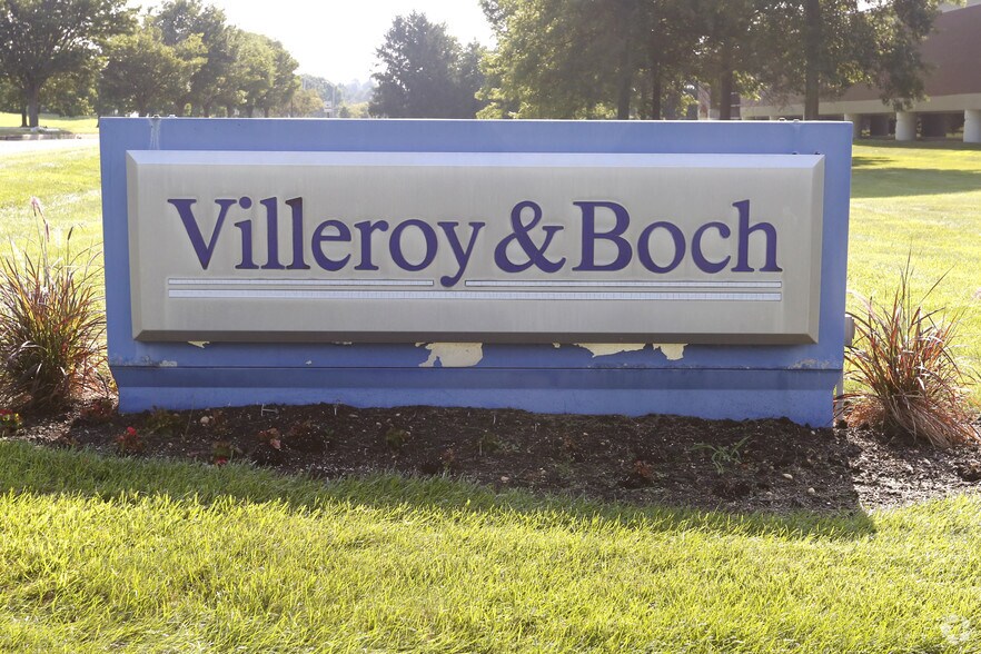 More Photos Of 3 S Middlesex Ave, Monroe Township Warehouse For Lease