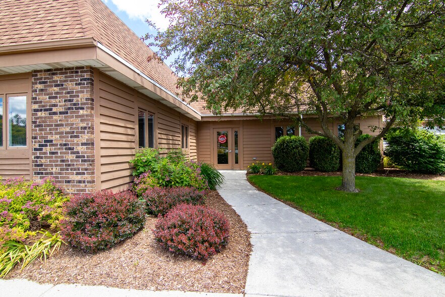 Primary Photo Of N6277 Highway 67, Plymouth Office For Lease