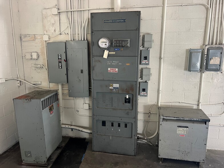 More Photos Of 2532 Seaman Ave, South El Monte Warehouse For Sale