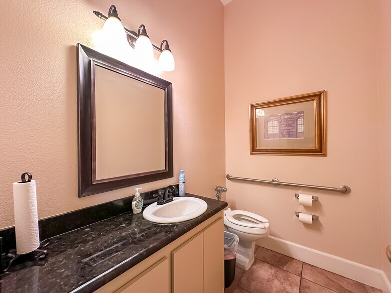 More Photos Of 1102 S Florida Ave, Lakeland Office For Lease