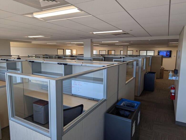More Photos Of 185 Alewife Brook Pky, Cambridge Office For Lease