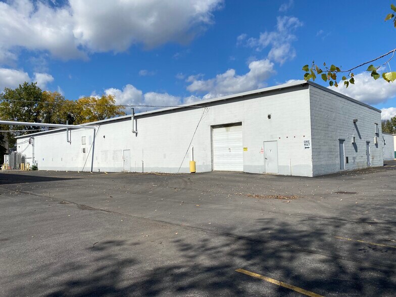 More Photos Of 113-119 Falso Dr, Syracuse Warehouse For Sale