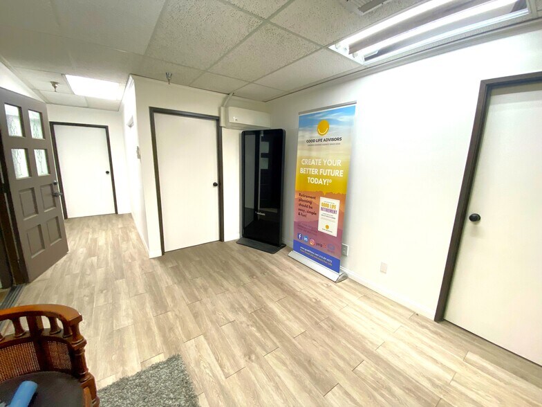 More Photos Of 25550 Hawthorne Blvd, Torrance Medical For Lease