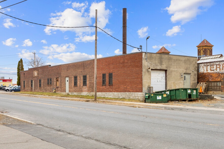 More Photos Of 433 N Pearl St, Albany Warehouse For Sale