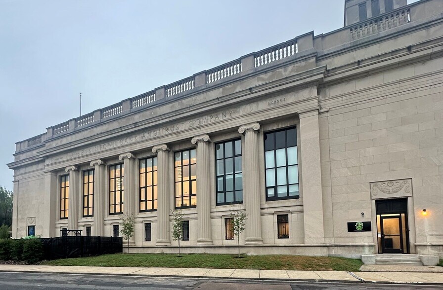 More Photos Of 400 York Rd, Jenkintown Apartments For Sale