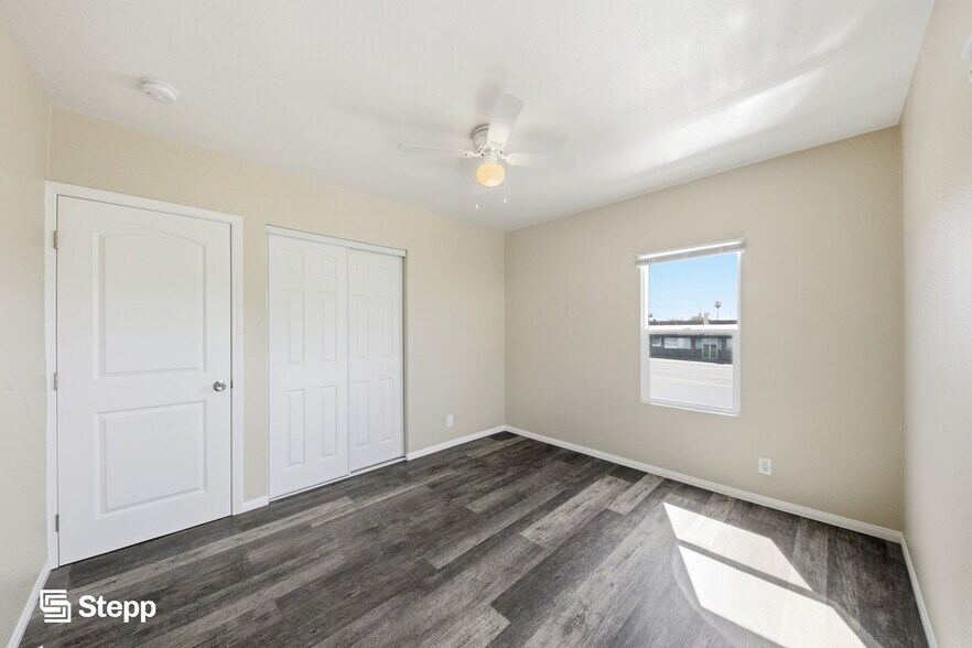 More Photos Of 1817 Stanley Ave, Signal Hill Apartments For Sale