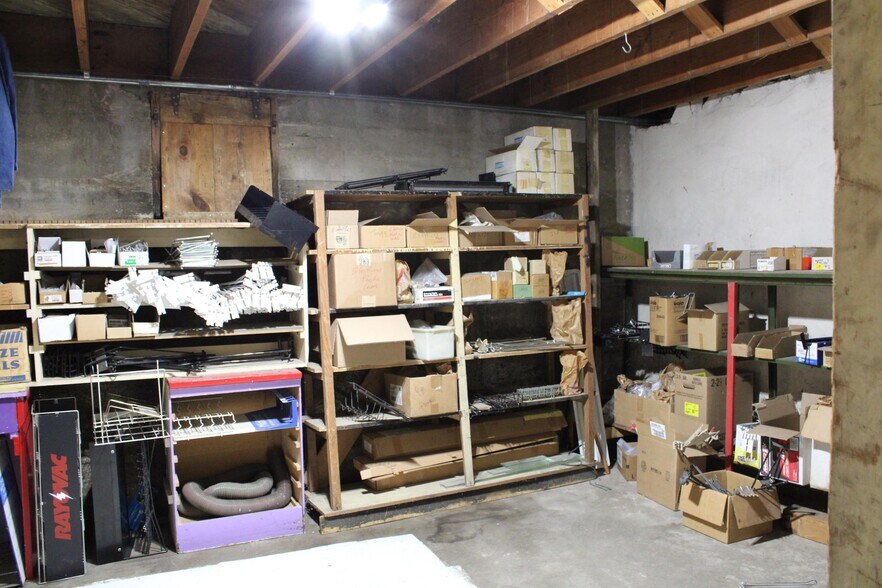 More Photos Of 800 Box Butte Ave, Hemingford General Retail For Sale