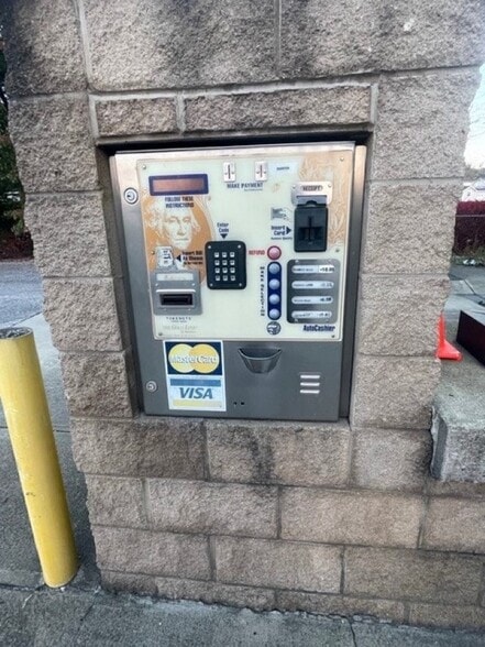 More Photos Of 8597 Ohio River Rd, Wheelersburg Specialty For Sale