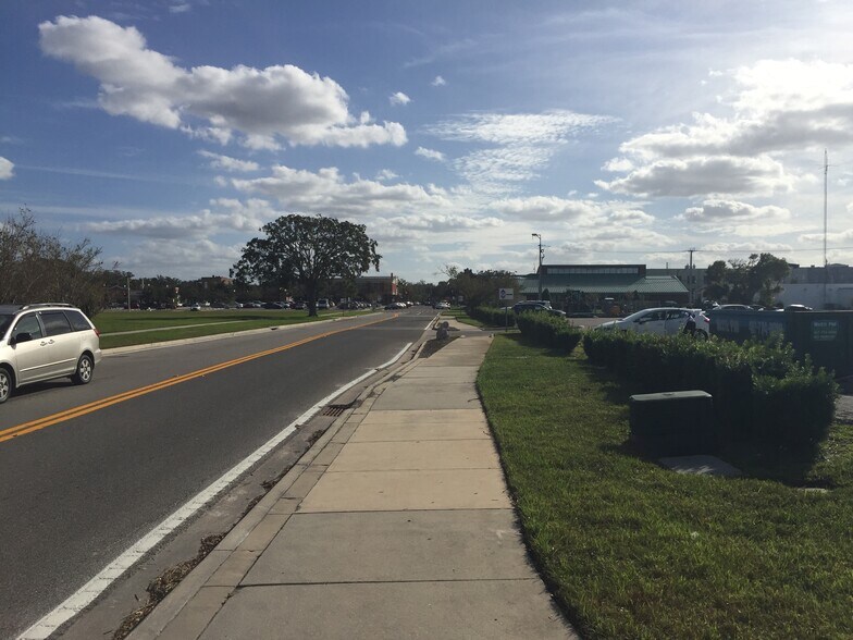 More Photos Of 350 E Seminole Blvd, Sanford Freestanding For Sale