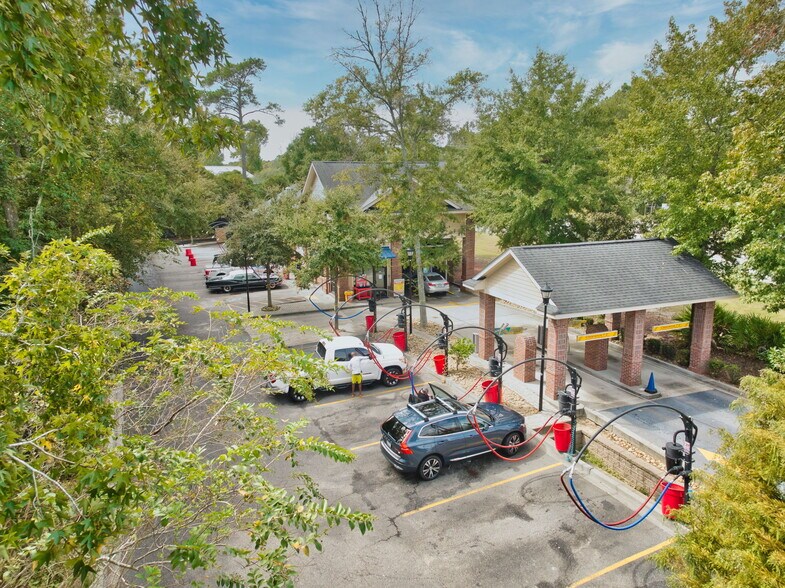 More Photos Of 2727 N Us-17 Hwy, Mount Pleasant Carwash For Sale
